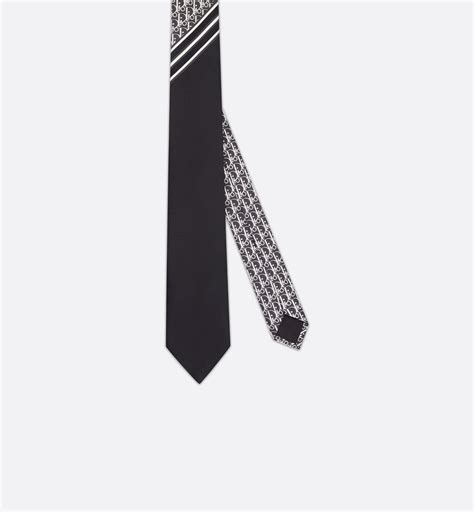 dior oblique tie.